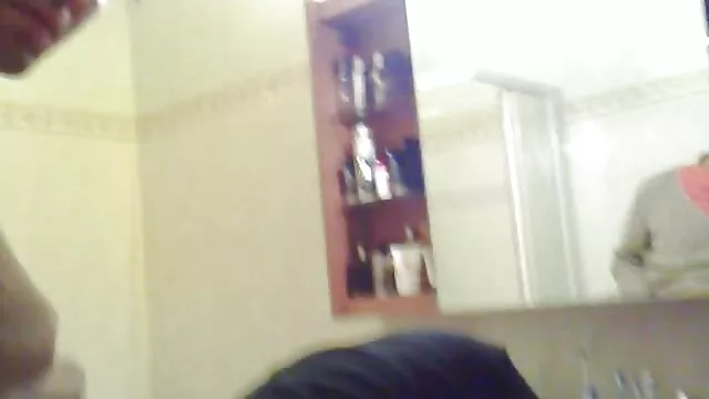 Πορνό χωρίς εγγραφή  Δύο όμορφη κοπέλα να κολλήσει ένα δάχτυλο στον πρωκτό του καθενός και να αραβικοπορνο κάνει πρωκτό