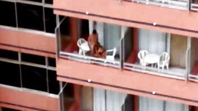 Πορνό χωρίς εγγραφή  Μελαχρινή με ερασιτεχνικο σεξ ελληνικο μπλε δονητή Πρωκτικό Δονητή μπροστά στην κάμερα